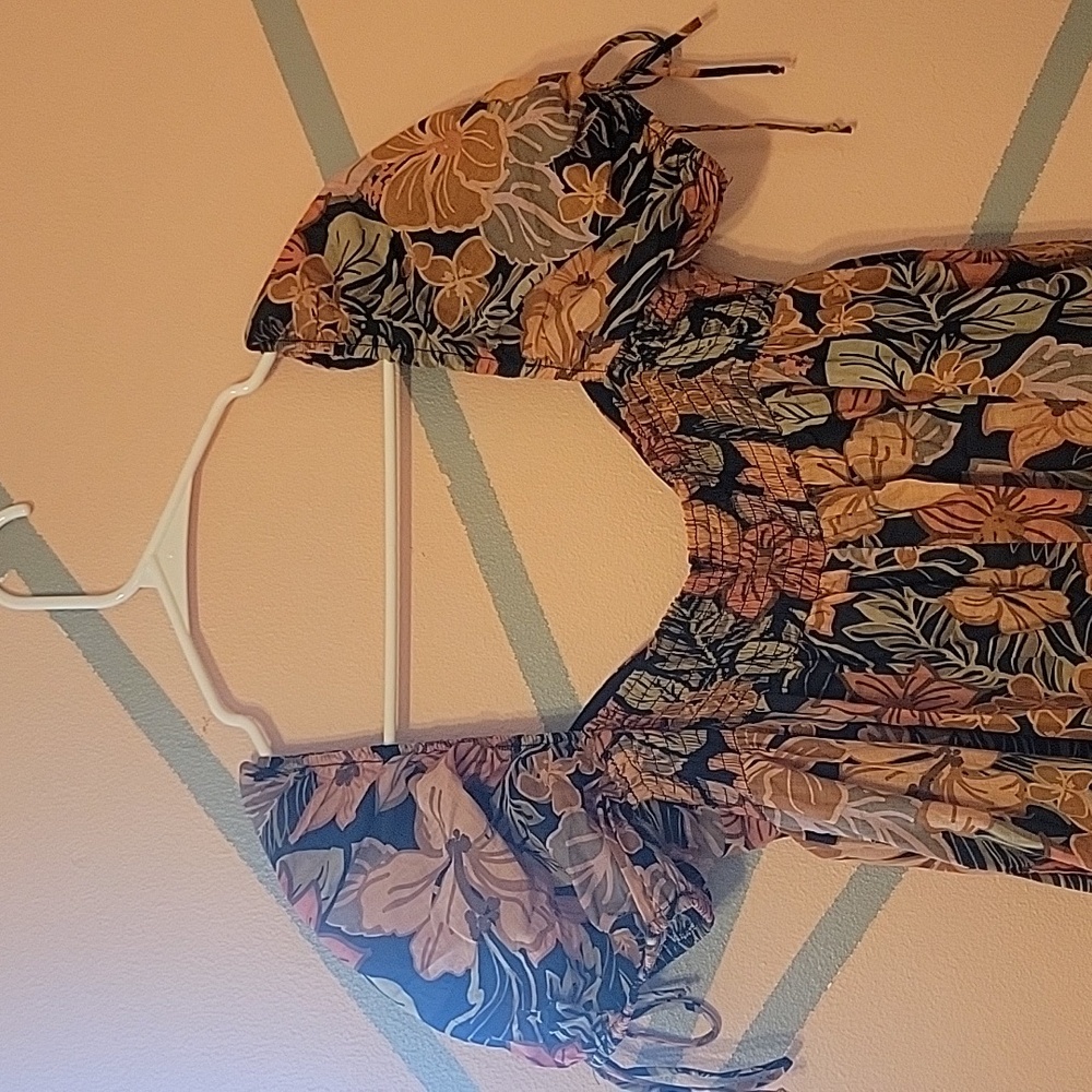 Dee Dee Floral Puff Sleeve Dress, Size Large - Picture 5 of 5